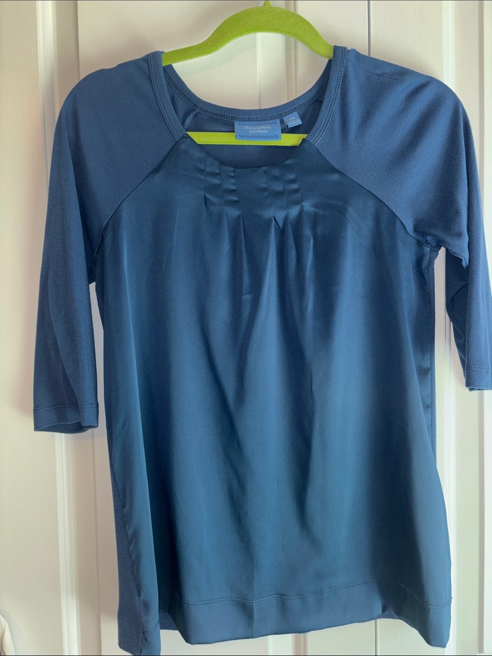 Simply Vera Vera Wang XS Women’s Blue Pleated Scoop Neck Top